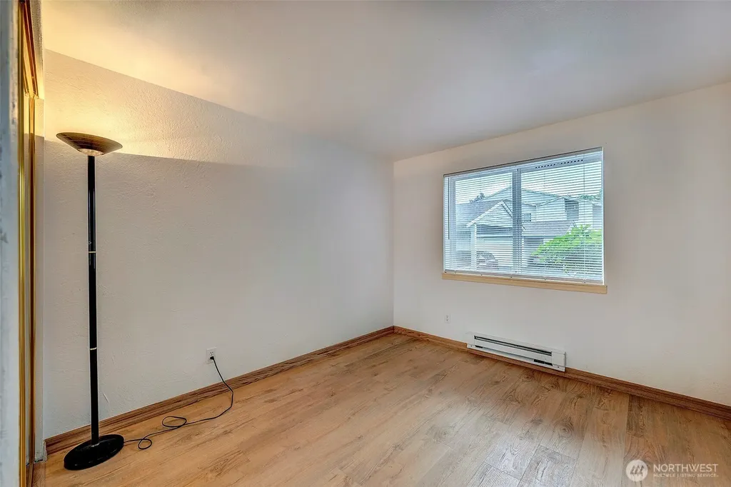 1001 W Casino Road Everett WA 98204