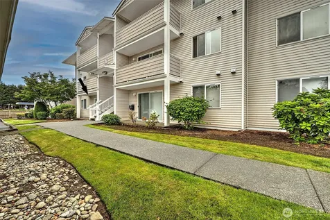 1001 W Casino Road Everett WA 98204