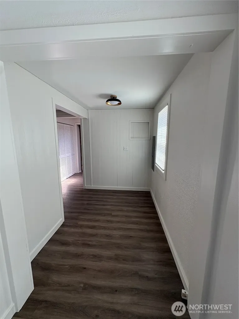11426 Crestwood Drive S Seattle WA 98178