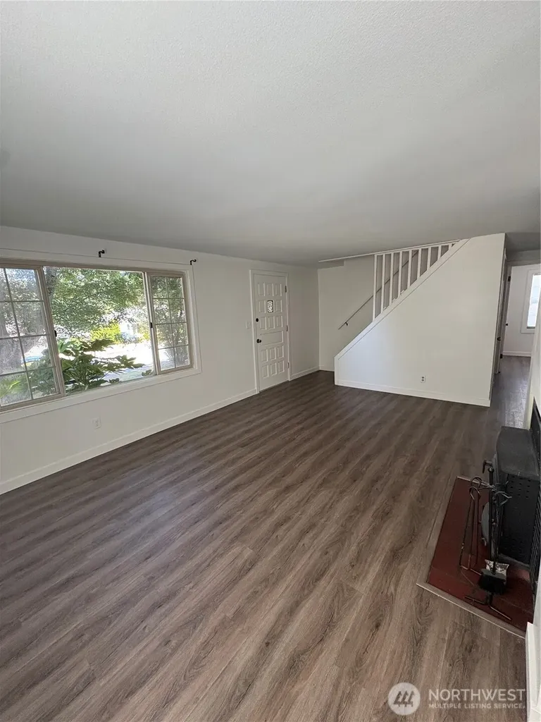 11426 Crestwood Drive S Seattle WA 98178