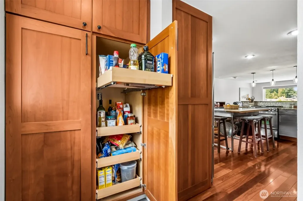 21702 SE 262nd Place Maple Valley WA 98038