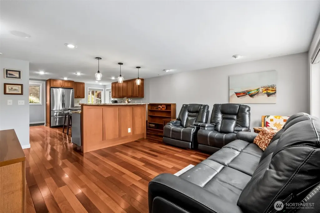 21702 SE 262nd Place Maple Valley WA 98038