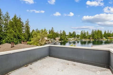21702 SE 262nd Place Maple Valley WA 98038