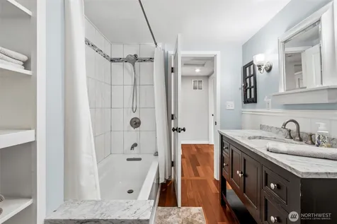21702 SE 262nd Place Maple Valley WA 98038