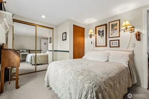 21702 SE 262nd Place Maple Valley WA 98038