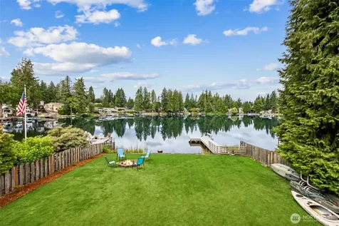 21702 SE 262nd Place Maple Valley WA 98038