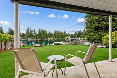 21702 SE 262nd Place Maple Valley WA 98038
