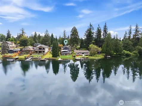 21702 SE 262nd Place Maple Valley WA 98038