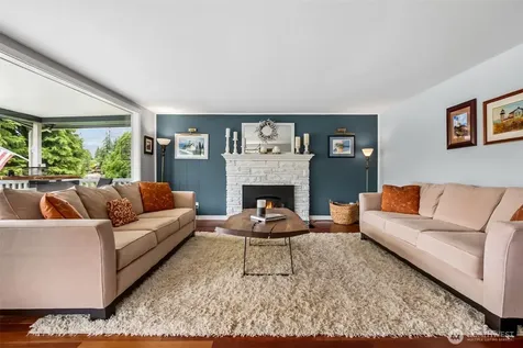 21702 SE 262nd Place Maple Valley WA 98038