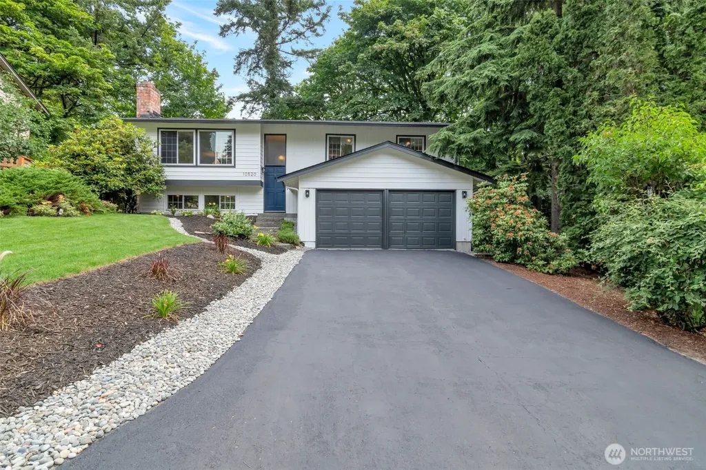 10520 NE 136th Place Kirkland WA 98034