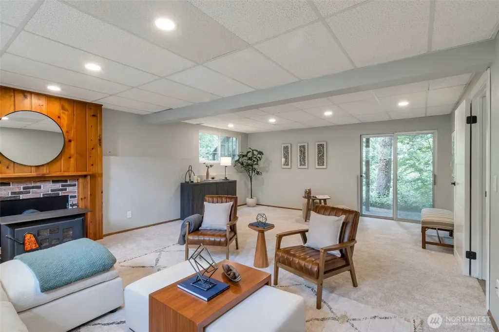 10520 NE 136th Place Kirkland WA 98034