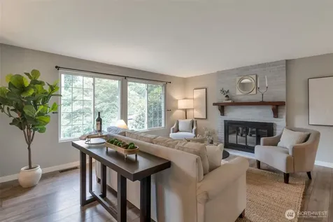 10520 NE 136th Place Kirkland WA 98034