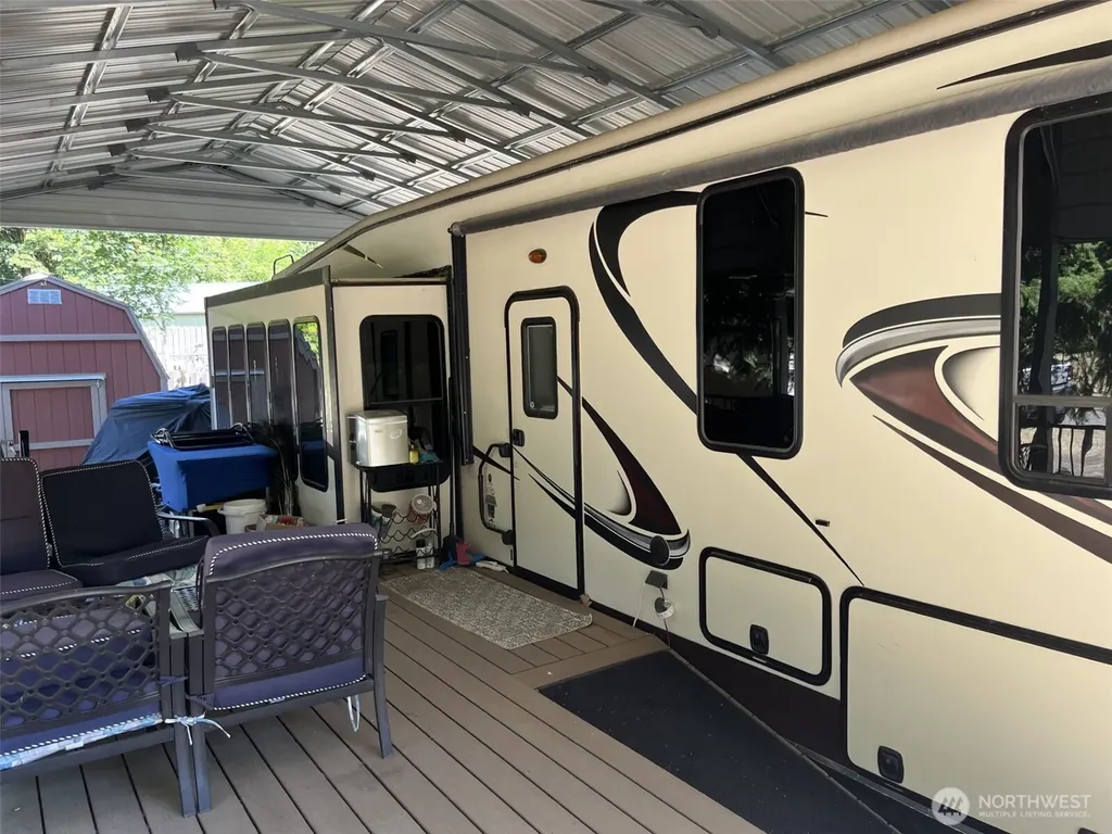 34541 N Highway 101 Lilliwaup WA 98555