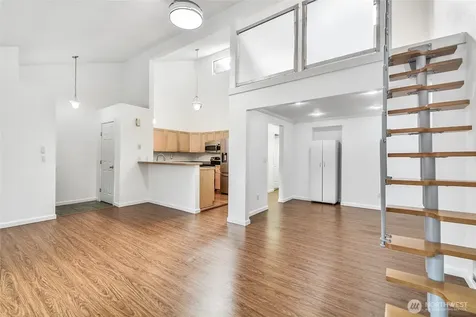 12037 100th Avenue NE Kirkland WA 98034