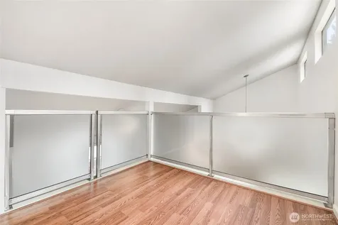 12037 100th Avenue NE Kirkland WA 98034