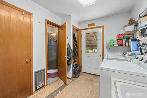 511 Valley Westside Road Colville WA 99114