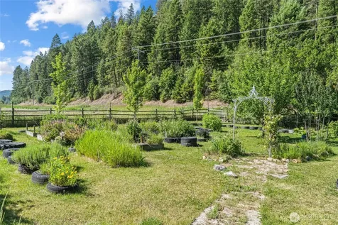 511 Valley Westside Road Colville WA 99114
