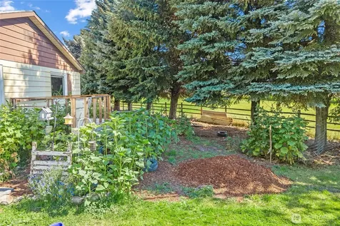 511 Valley Westside Road Colville WA 99114
