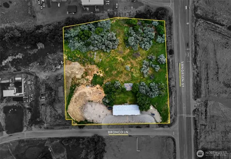 1706 Bronco Lane Richland WA 99354