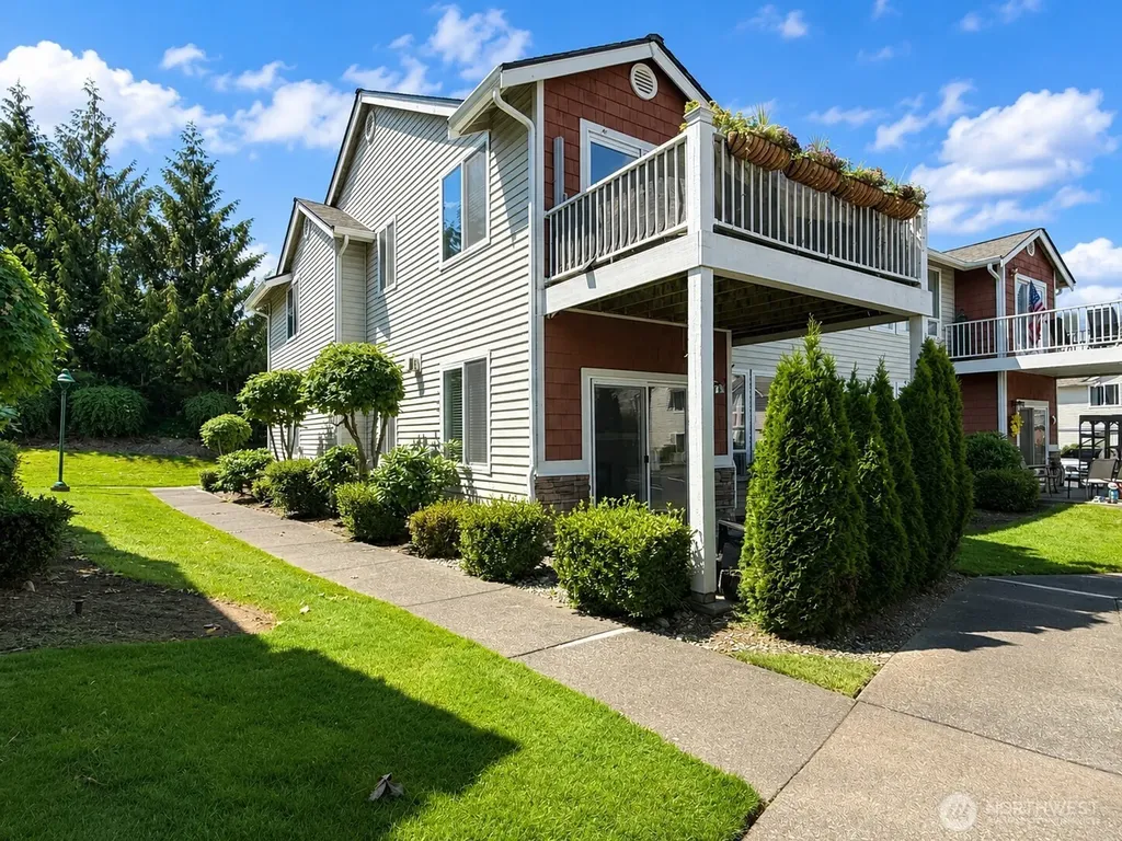 800 96th Avenue NE Lake Stevens WA 98258