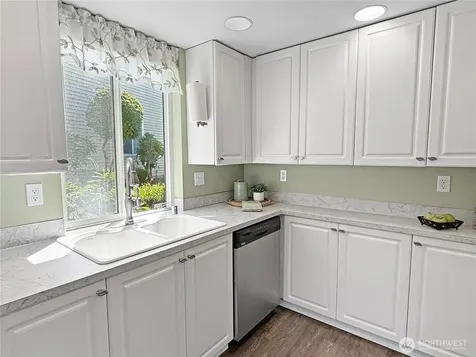 800 96th Avenue NE Lake Stevens WA 98258