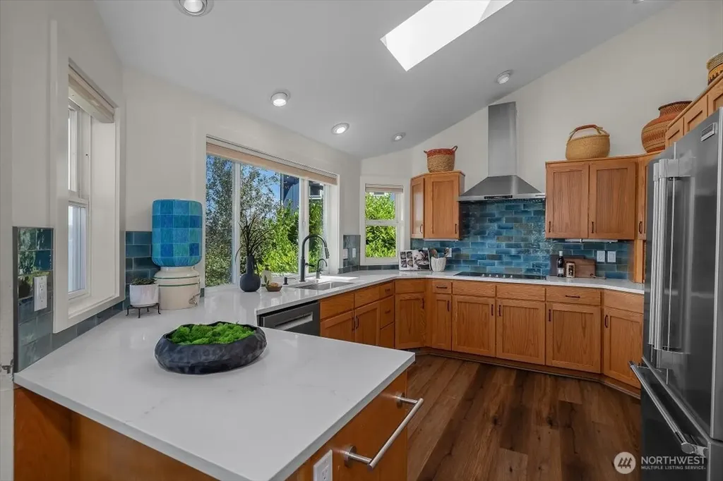 8827 Buttonwood Lane NE Olympia WA 98516