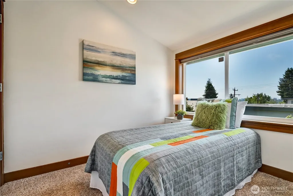 4516 Dayton Avenue N Seattle WA 98103