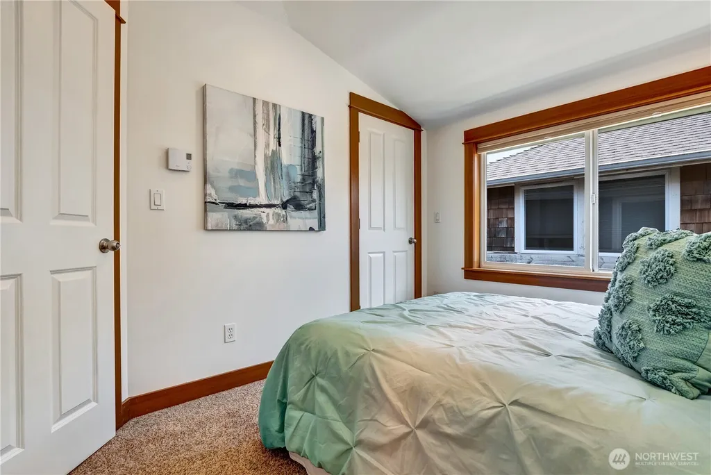 4516 Dayton Avenue N Seattle WA 98103