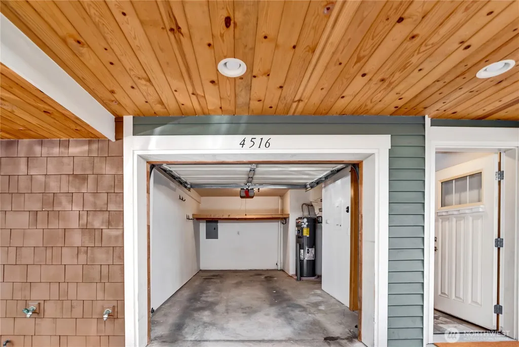 4516 Dayton Avenue N Seattle WA 98103