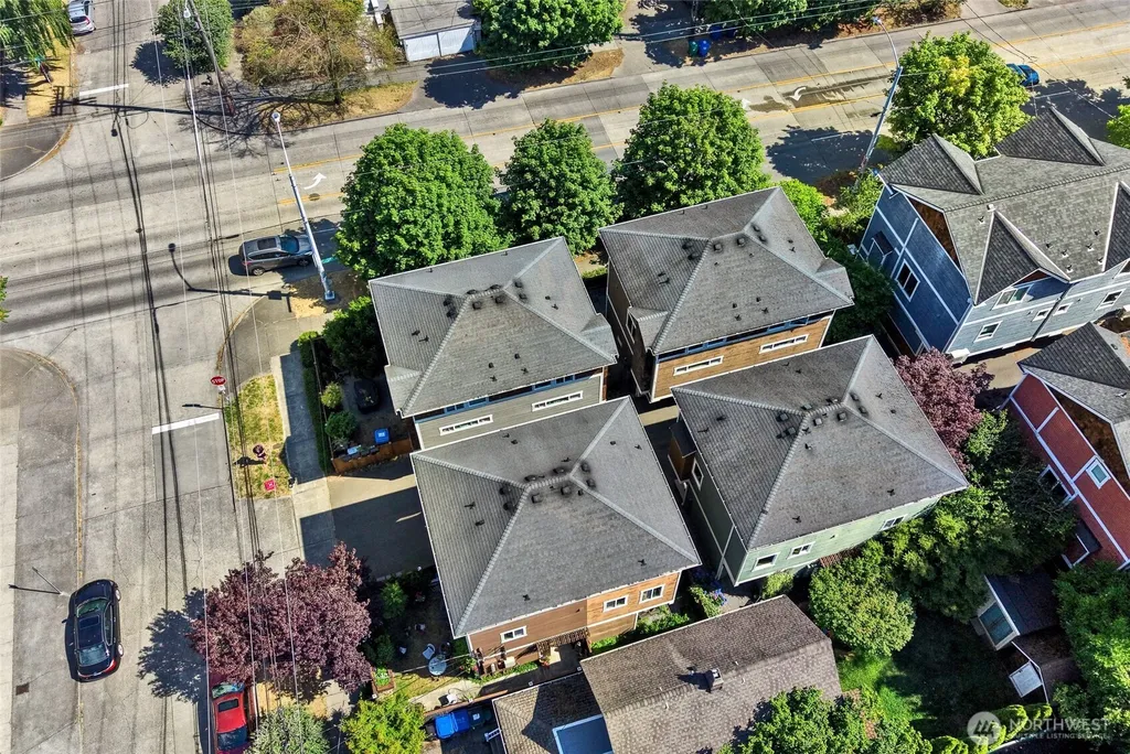 4516 Dayton Avenue N Seattle WA 98103