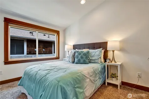 4516 Dayton Avenue N Seattle WA 98103