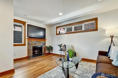 4516 Dayton Avenue N Seattle WA 98103