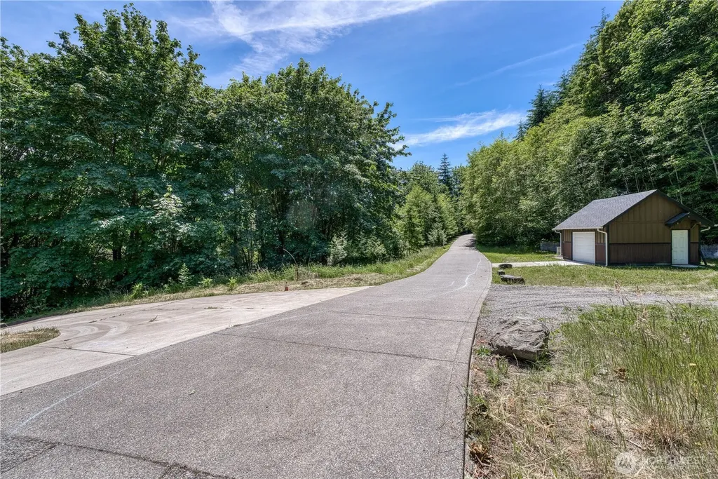 10609 33rd Avenue Ct NW Gig Harbor WA 98332