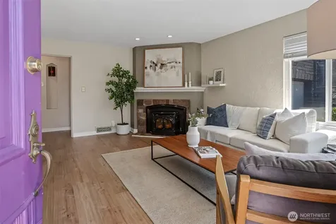 4711 Colby Avenue Everett WA 98203