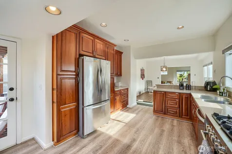 715 W Wheeler Street Seattle WA 98119