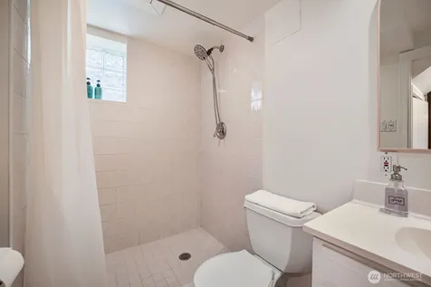715 W Wheeler Street Seattle WA 98119