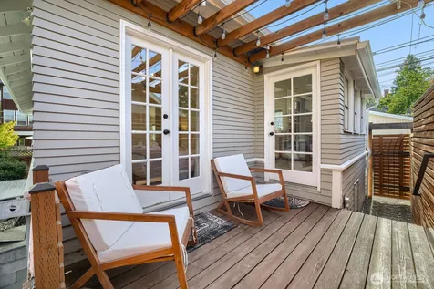 715 W Wheeler Street Seattle WA 98119