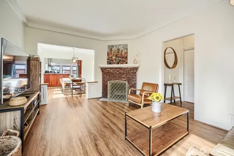715 W Wheeler Street Seattle WA 98119