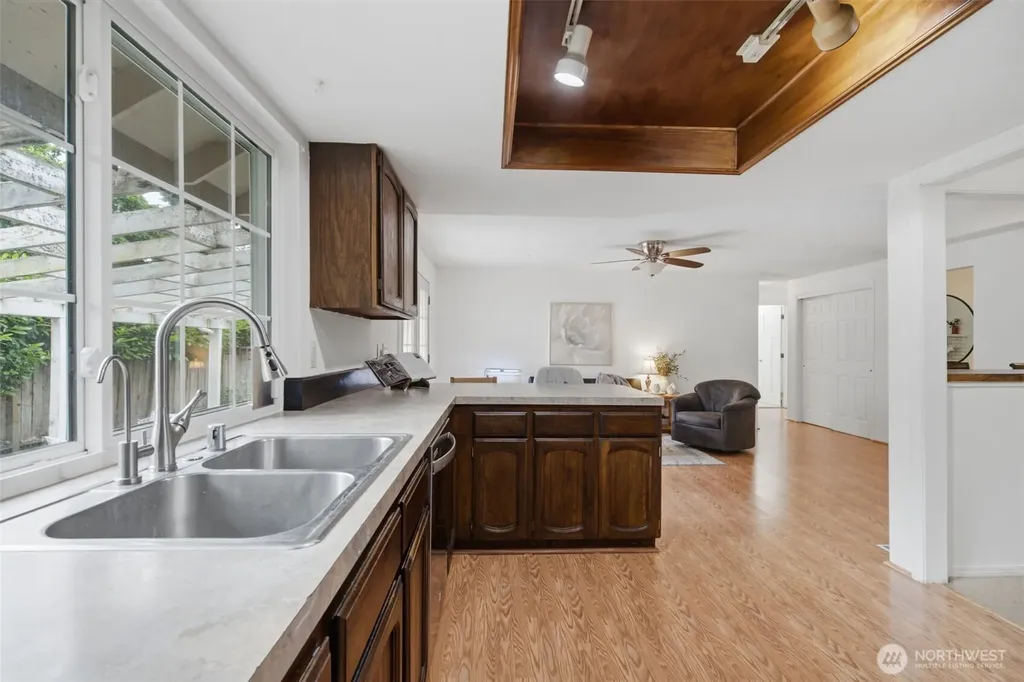 3188 SE Calaveras Port Orchard WA 98366
