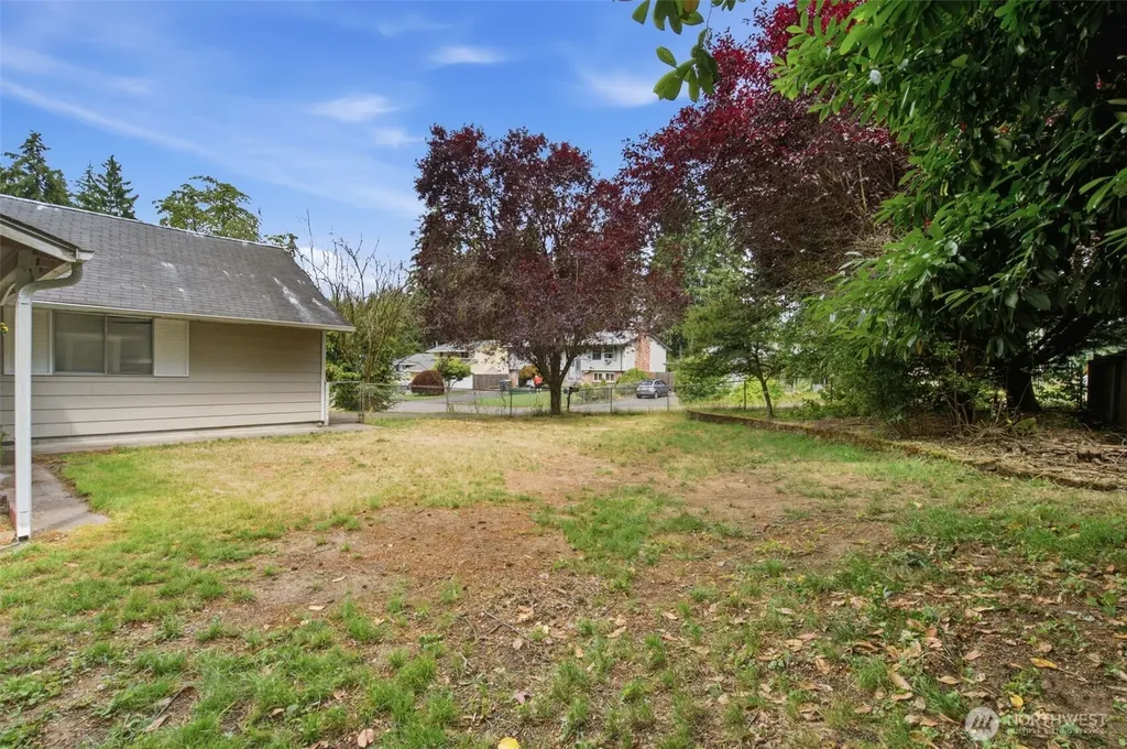 3188 SE Calaveras Port Orchard WA 98366