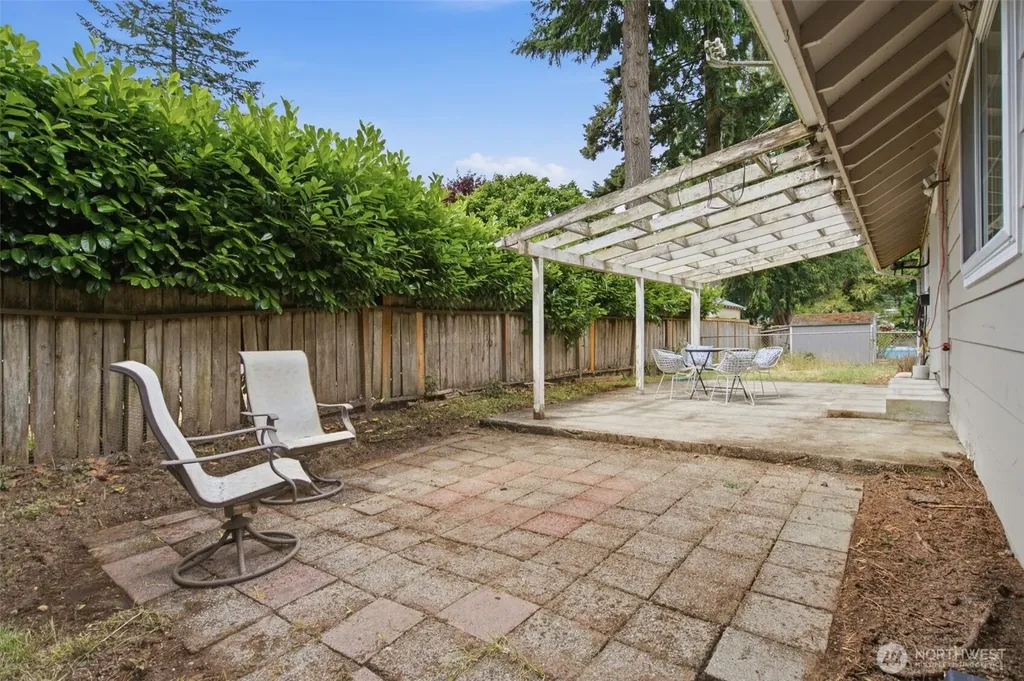 3188 SE Calaveras Port Orchard WA 98366