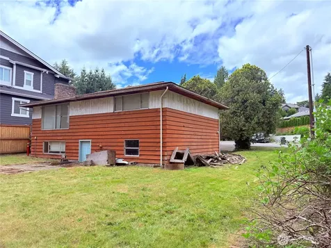 1520 102nd Avenue NE Bellevue WA 98004