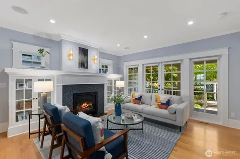 426 Smith Street Seattle WA 98109
