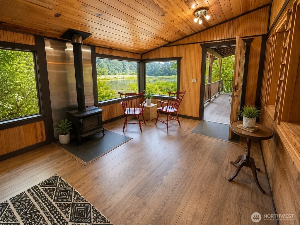 949 SW Harper Road Port Orchard WA 98367