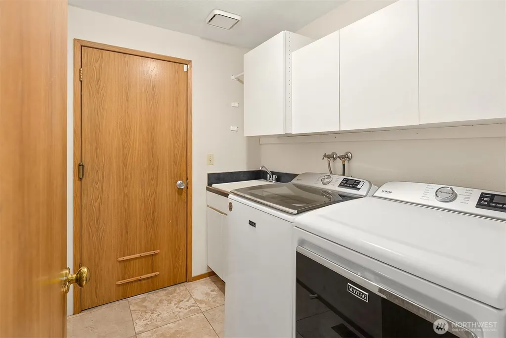 28010 129th Place SE Kent WA 98030