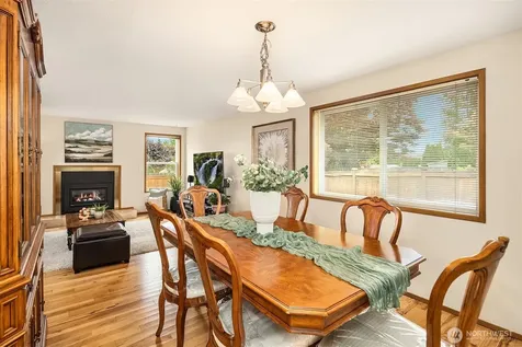 28010 129th Place SE Kent WA 98030