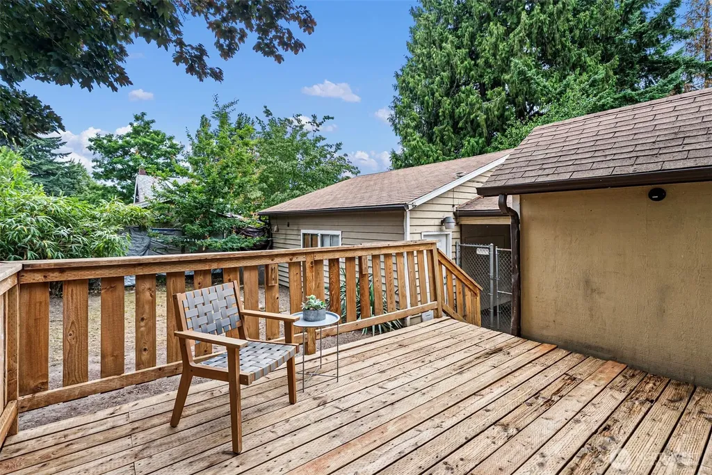 1107 Sidney Avenue Bremerton WA 98337