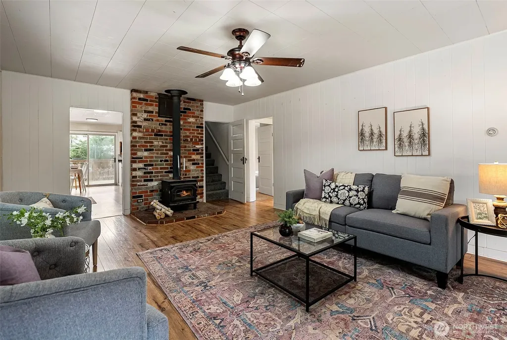 1107 Sidney Avenue Bremerton WA 98337