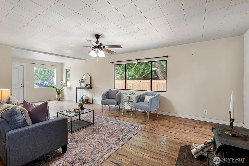 1107 Sidney Avenue Bremerton WA 98337