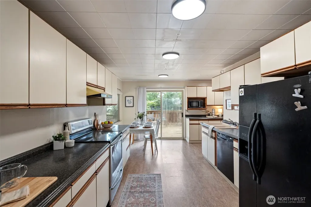 1107 Sidney Avenue Bremerton WA 98337